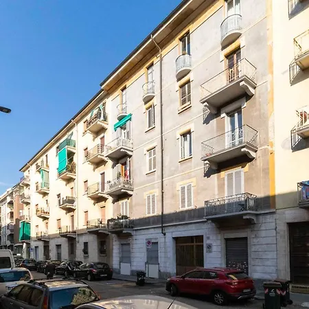 شقة Guesthost - Bright & Functional Flat Lingotto تورينو