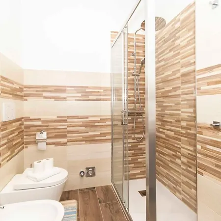 Bright & Functional Flat Lingotto *