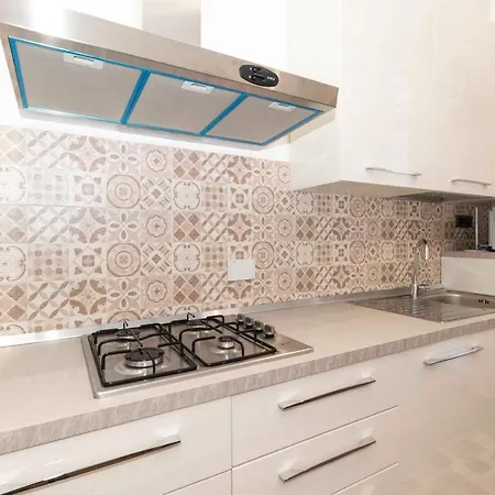 Bright & Functional Flat Lingotto