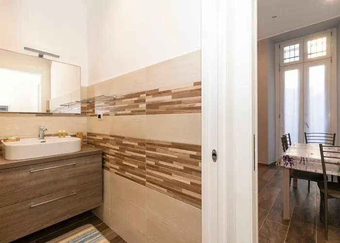 Guesthost - Bright & Functional Flat Lingotto Apartman Torino