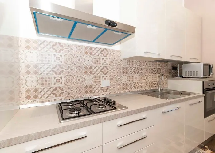 Guesthost - Bright & Functional Flat Lingotto